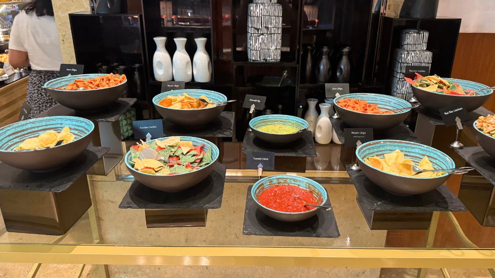 アブダビにあるホテルKhalidiya Palace Rayhaanのレストラン。メキシココーナー