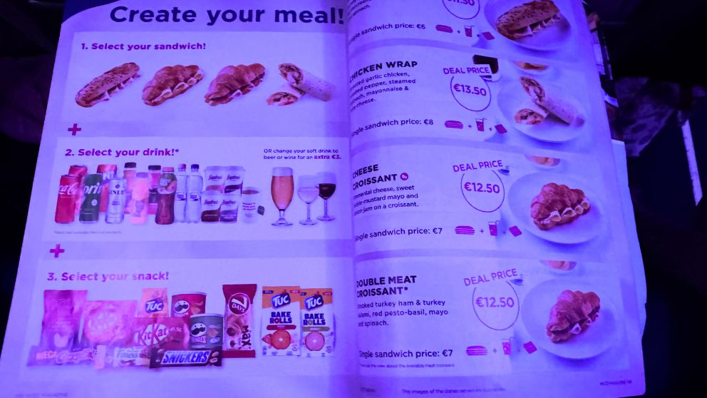 機内誌で確認できる食事サービスの内容と料金表（サンドイッチセット）