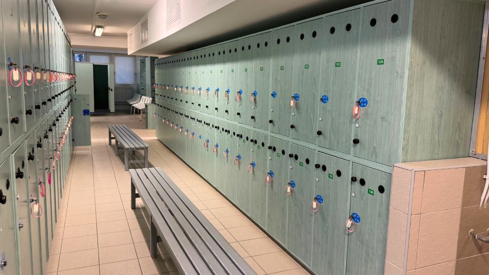 ハイドゥソボスローのフンガロスパ内の女性更衣室のロッカー