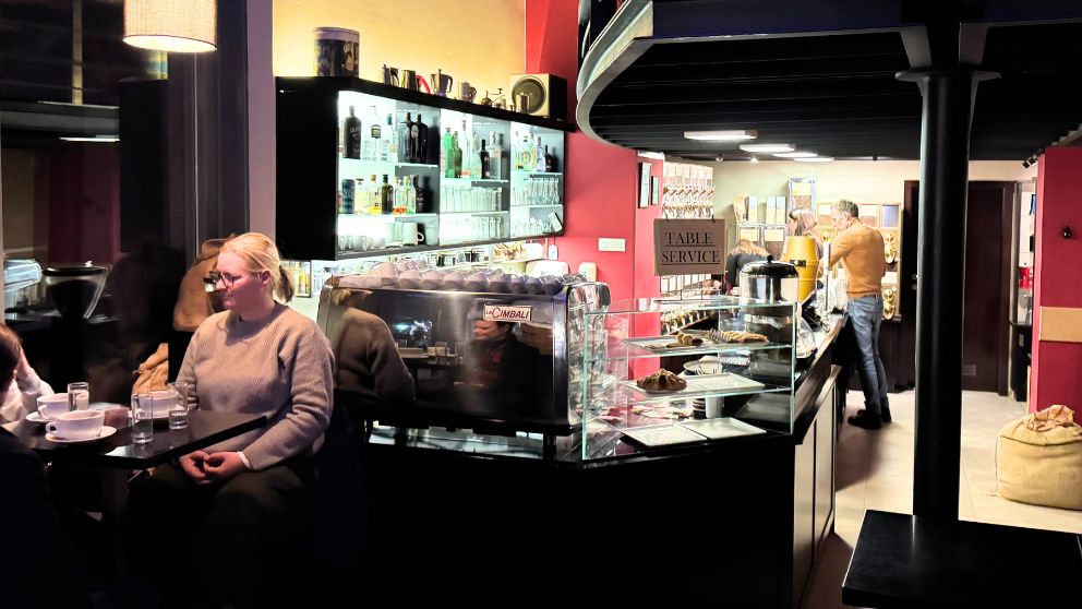 リュブリャナ旧市街にあるCafetinoの店内の様子