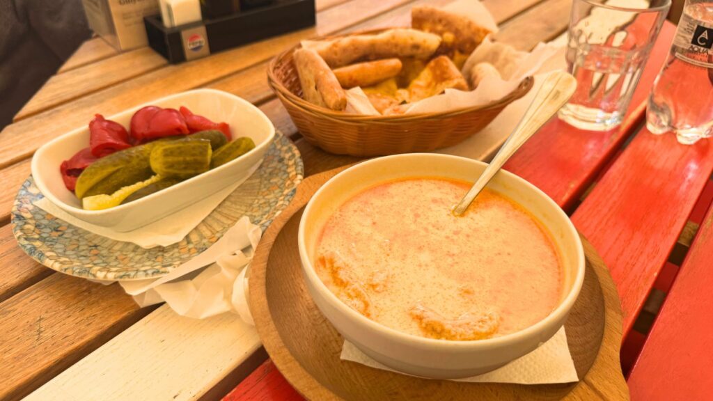 ハチノスを煮込んだ牛の胃袋のスープ、チョルバ・デ・ブルタ